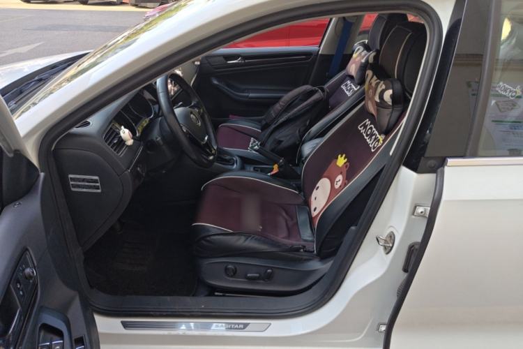 Used Volkswagen Sagitar 2015 230TSI Automatic Luxury Model