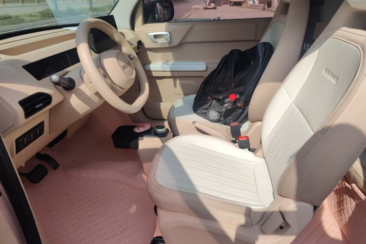 Used Geely Galaxy Panda 2023 Panda Mini 200km Endurance Bear Left Front Seat