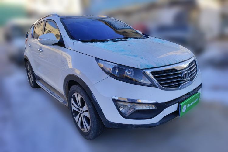 Used Kia Sportage R 2014 2.0L Automatic Two-Wheel Drive DLX Front Right 45 Deg