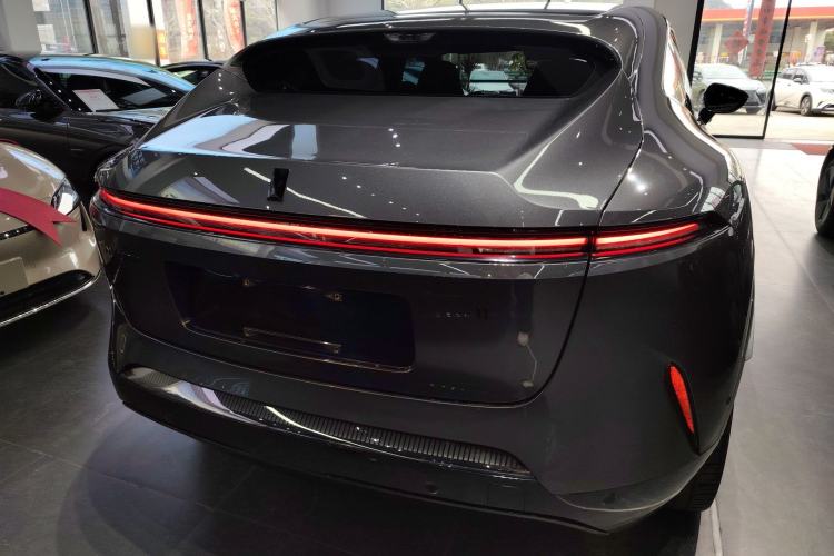 Used Avatr 11 2023 HarmonyOS Version Smart Enjoyment Upgrade Model 90-Degree Rear-Wheel Drive Edition