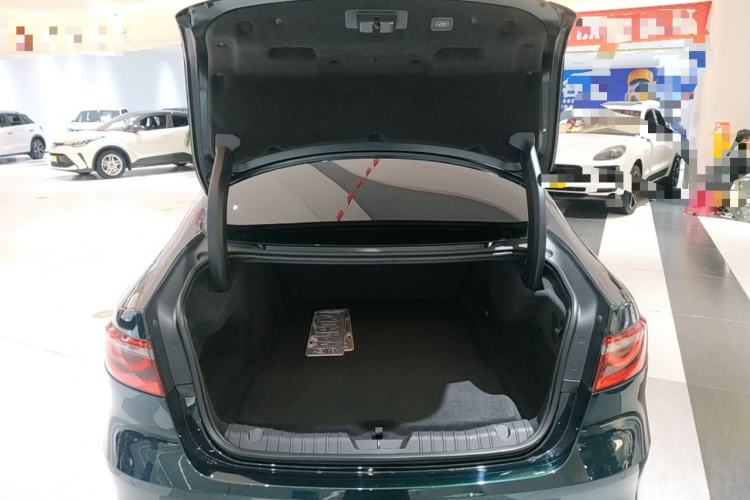 Used Jaguar XFL 2022 XFL 2.0T P250 Two-Wheel-Drive Prestige Luxury Edition
