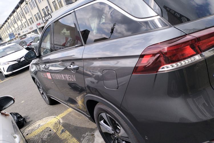 Used Changan X7 PLUS 2024 1.5T Automatic Luxury 7-Seater
