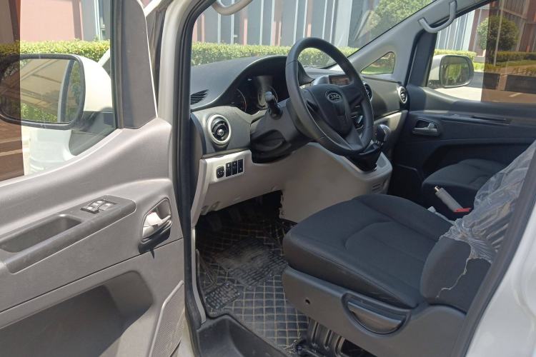 Used JAC Refine M3 2022 PLUS IKEA Edition 1.8L Comfort Version
