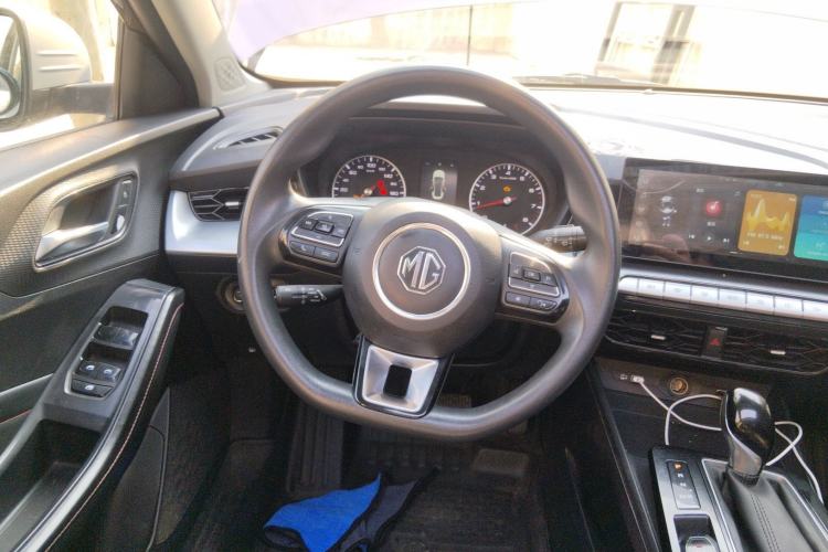 Used MG 5 2023 180 DVVT CVT Luxury Edition
