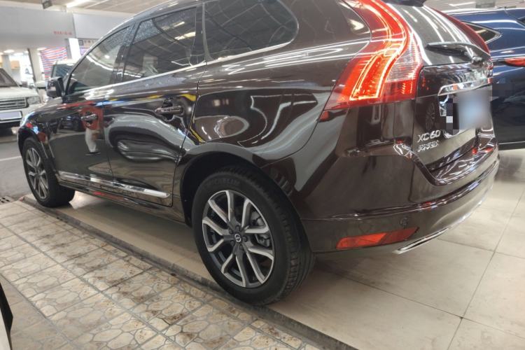 Used Volvo XC60 2017 T5 AWD Smart Upgrade Edition