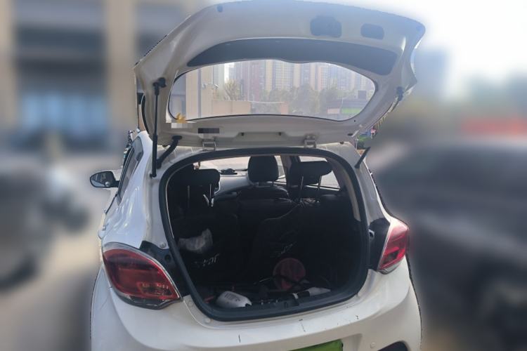 Used CHANGAN OSHAN Benni E-Star 2021 National Edition Xin Yue Version Lithium-Ion Battery Trunk