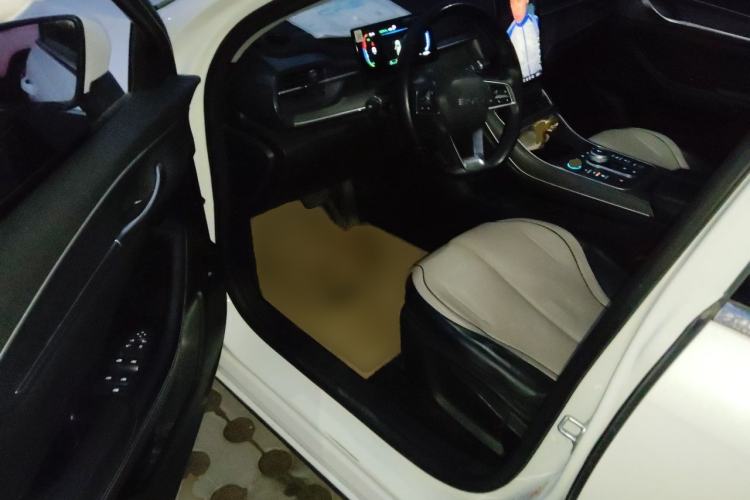 Used BYD Destroyer 05 2024 HONOR Edition DM-i 55KM Luxury Model