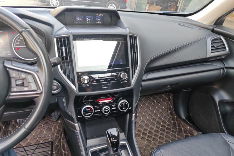 Used Subaru Forester 2019 2.0i Luxury Edition EyeSight Interior 2