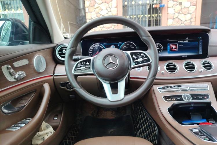 Used Mercedes-Benz E-Class 2020 E 300 L Luxury Model Steering Wheel