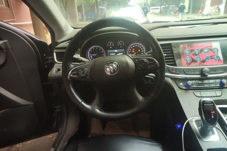 Used Buick LaCrosse 2018 20T Elite Edition