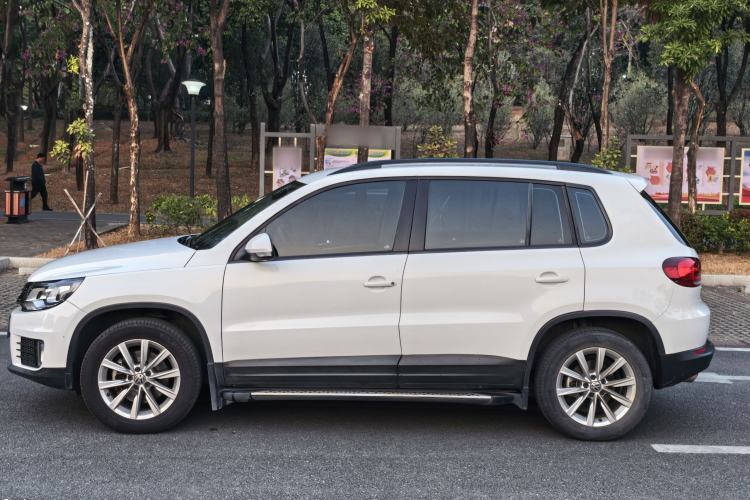 Used Volkswagen Tiguan L 2015 1.8TSI Automatic Two-Wheel Drive Comfort Edition
