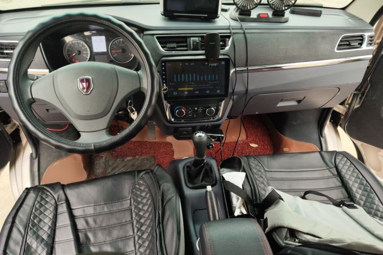 Used Jinbei Hiace X30 2019 1.5L Comfort Edition China VI SWC15M Center Console