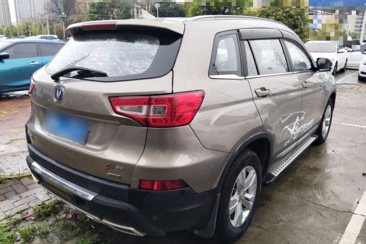 Used CHANGAN CS75 2016 2.0L Manual Luxury Version China IV Standard