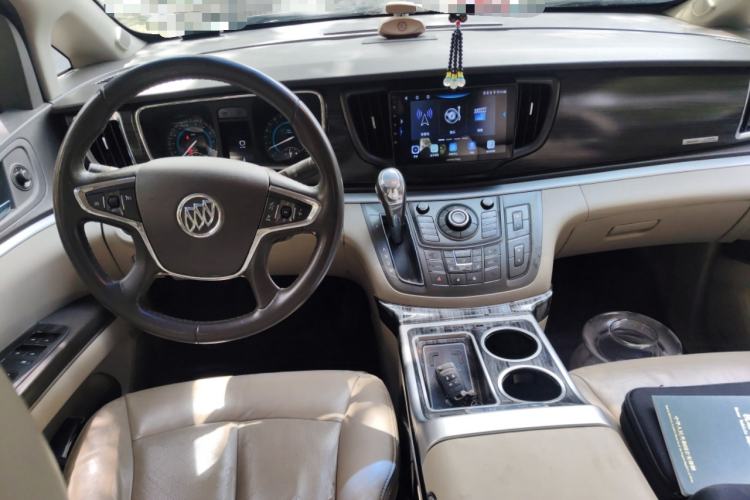 Used Buick GL8 2011 2.4L LT Luxury Business Executive Edition Center Console