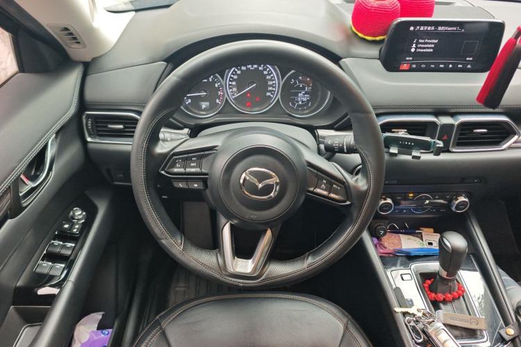 Used Mazda CX-5 2017 2.0L Automatic 2WD Smart Enjoyment Version China V Standard Steering Wheel