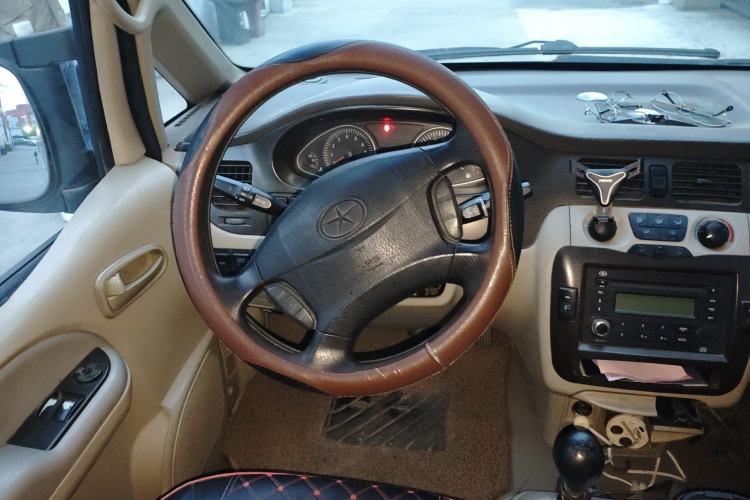 Used JAC Group Refine 2011 2.4L Colorful Journey Gasoline Standard Edition HFC4GA1-C