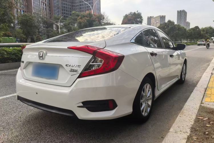 Used Honda Civic 2016 180TURBO CVT Comfort Version