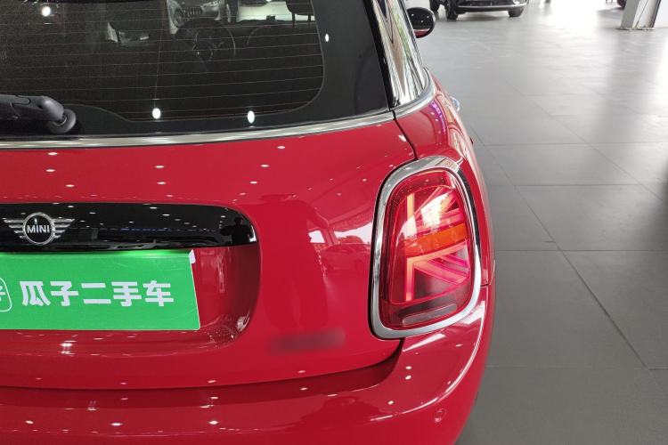 Used MINI MINI 2021 1.5T COOPER Classic Edition Five-Door Version
