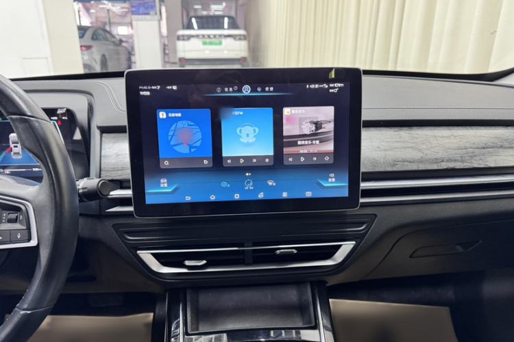 Used BYD Qin Pro New Energy 2019 EV Super Edition High-Power Smart Connect Luxurious Model