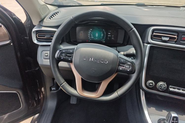 Used Lynk & Co 01 2017 2.0T Two-Wheel-Drive Version
