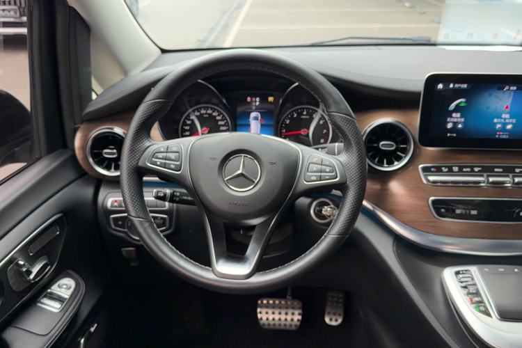 Used Mercedes-Benz V-Class 2021 V 260 L Long-wheelbase Luxury Edition