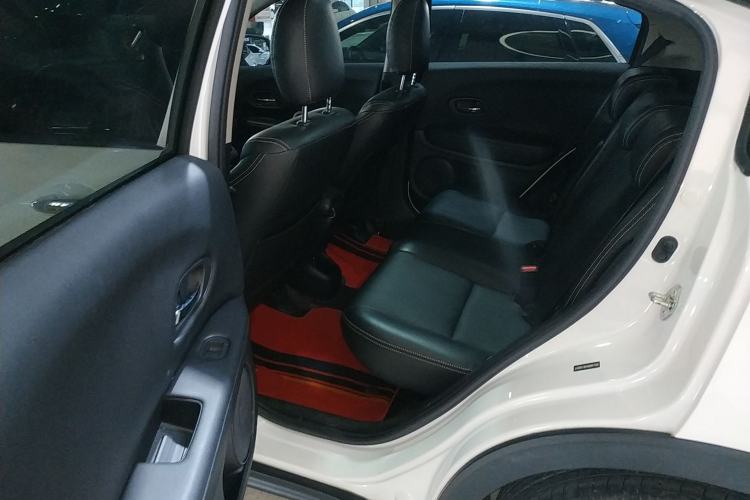 Used Honda Vezel 2020 1.5L CVT Elite Edition
