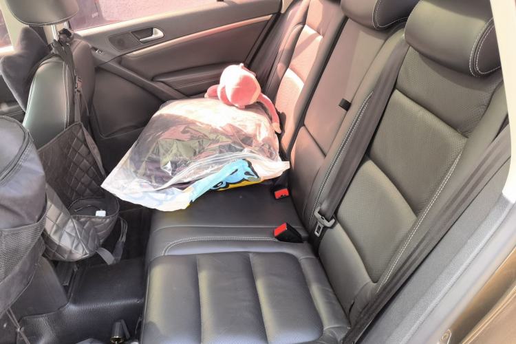 Used Volkswagen Tiguan 2016 300TSI Automatic All-Wheel Drive Luxury Edition Left Rear Seat