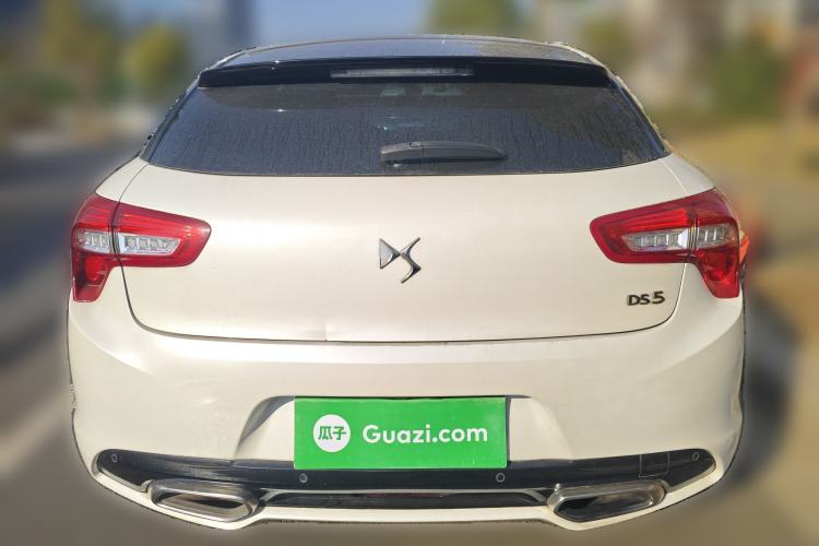 Used DS 5 2014 1.6T Luxury Edition THP160