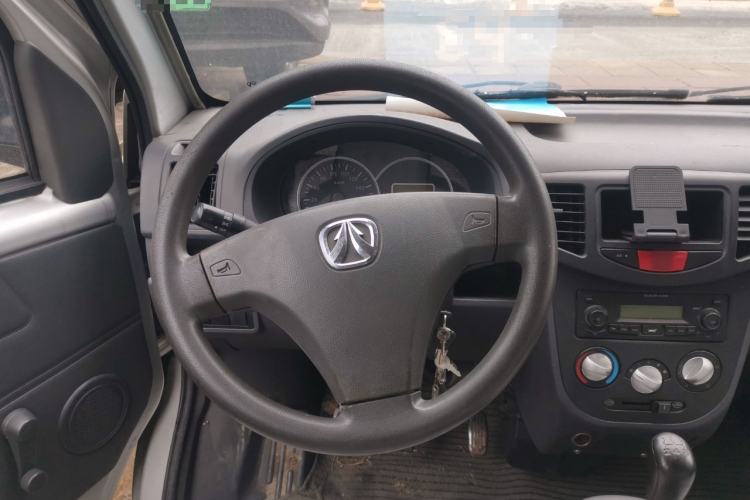 Used BAIC Weiwang 306 2011 1.3L base model 7 seats