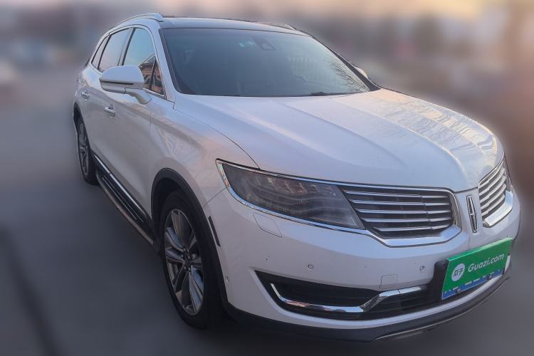 Used Lincoln MKX 2015 2.7T Four-Wheel Drive Prestige Edition Front Right 45 Deg