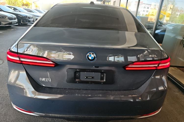 Used BMW i5 2025 eDrive 40L Luxury Package
