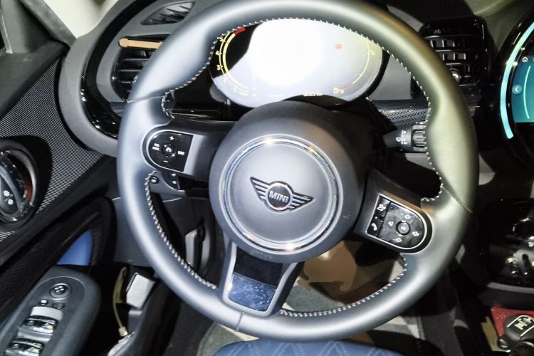 Used MINI Clubman 2022 Facelift 1.5T COOPER Connoisseur