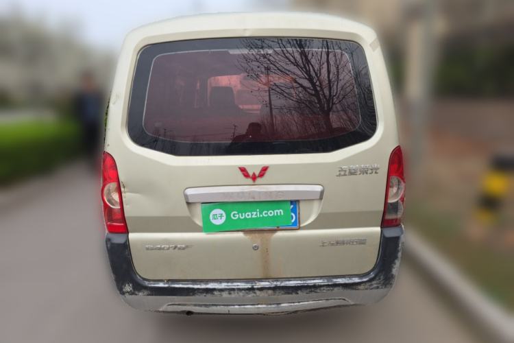 Used Wuling Rongguang 2011 1.2L Standard Version Rear