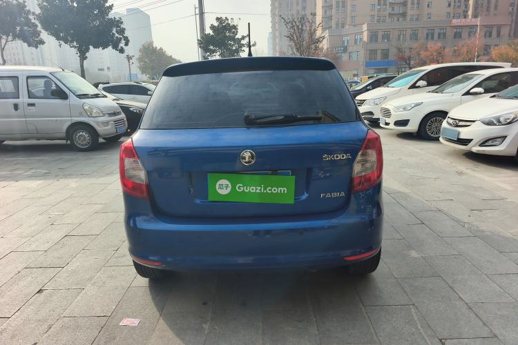 Used Skoda Fabia 2014 1.4L Automatic Crystal Edition
