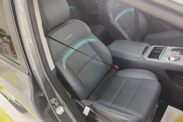 Used AION Y 2022 Plus 70 Smart Edition