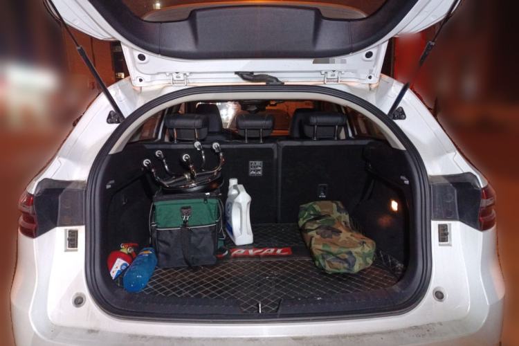 Used Haval F7 2019 2.0T Two-Wheel Drive i-Van China V standard
