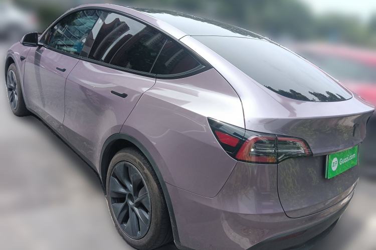 Used Tesla Model Y 2023 Rear-Wheel-Drive Version
