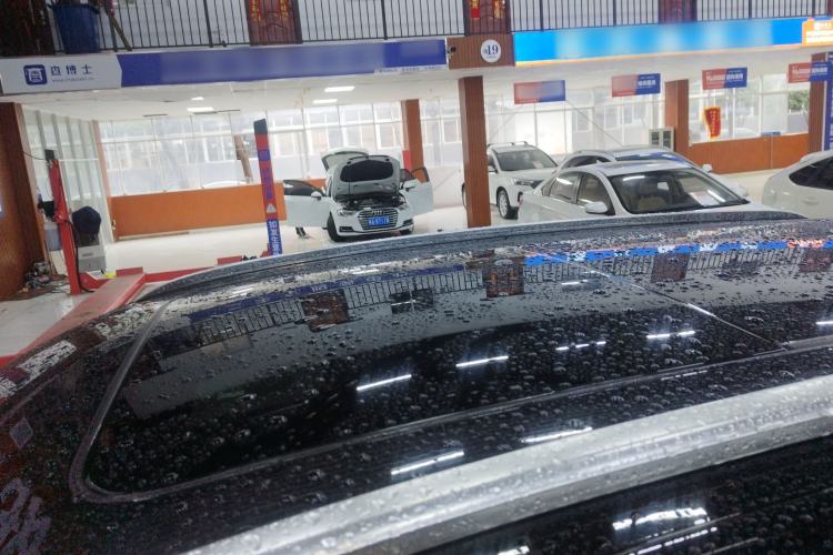 Used Volkswagen Teramont X 2023 330TSI Two-Wheel-Drive Prestige Luxury Edition
