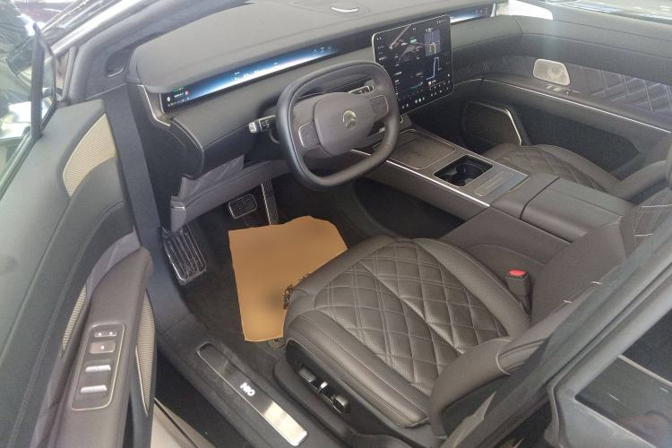 Used Nio ET9 2025 100 kWh
