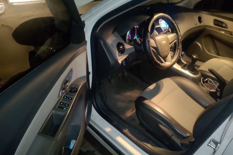 Used Chevrolet Cruze 2013 1.6L SE MT