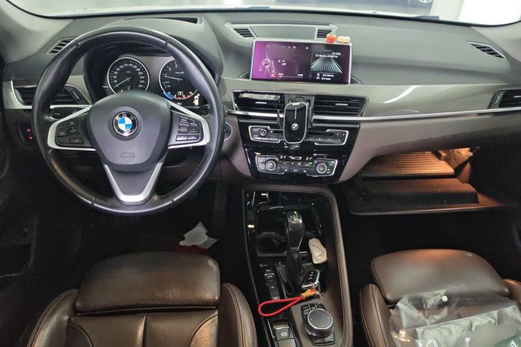 Used BMW X1 2016 xDrive20Li Luxury Model