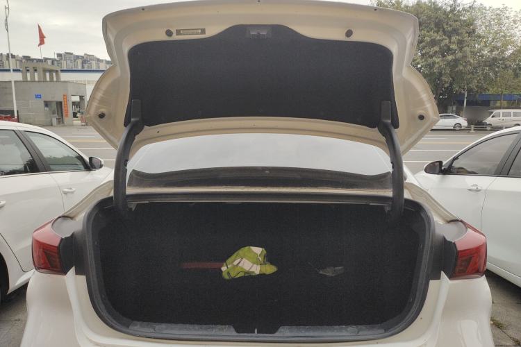 Used CHANGAN Eado 2020 PLUS Blue Whale NE 1.4T GDI DCT Flagship Model
