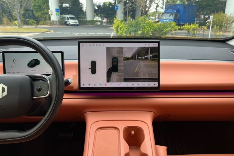 Used Leapmotor C16 2024 Range-Extended 200 Luxury Edition