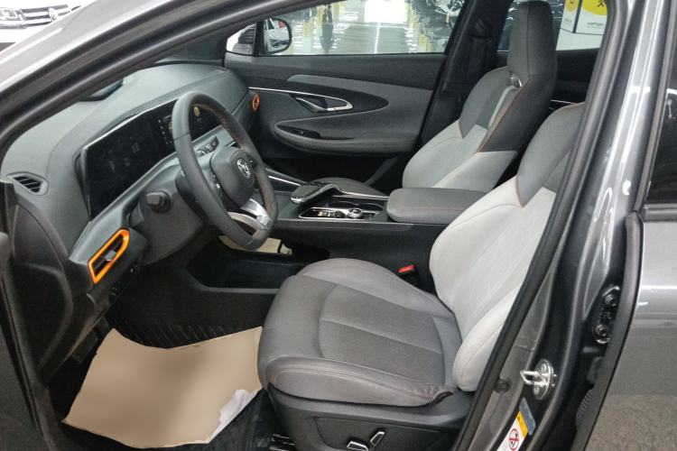 Used CHANGAN UNI-T 2022 1.5T Luxury Edition