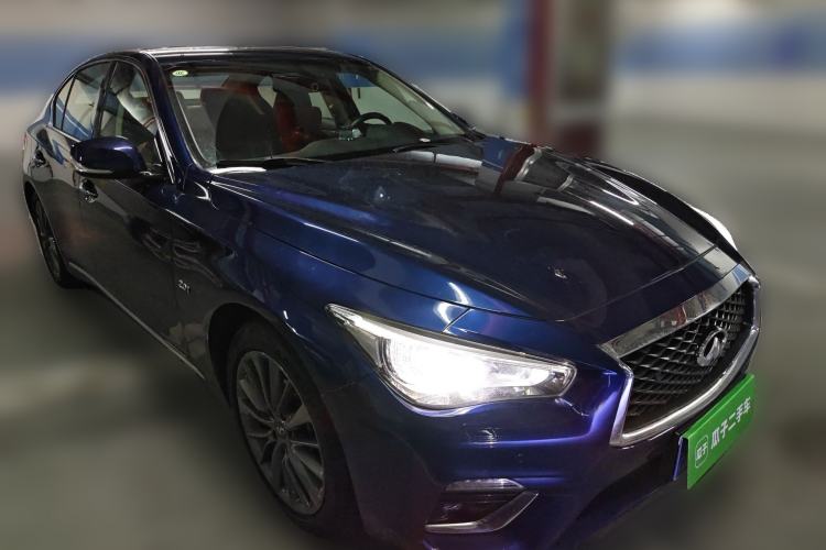 Used Infiniti Q50L 2018 2.0T Enjoyment Version China V Standard Front Right 45 Deg
