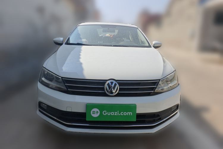 Used Volkswagen Sagitar 2017 230TSI Automatic Comfort Version Front