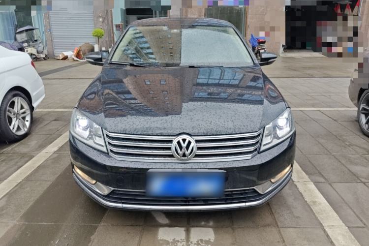 Used Volkswagen Magotan 2013 1.8TSI Luxury Model Front