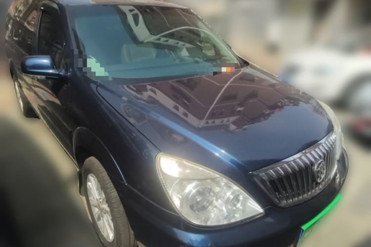 Used Buick GL8 2014 2.4L Executive Edition Front Right 45 Deg