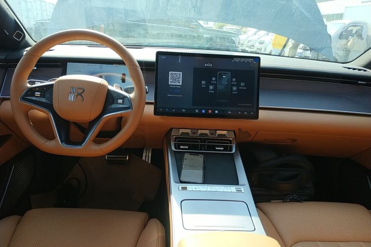 Used BYD Han L 2025 DM-p Four-Wheel-Drive LiDAR Flagship Model Center Console