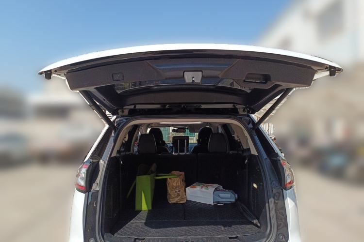 Used Ford Edge 2016 EcoBoost 245 Two-Wheel-Drive Titanium 7-Seater
